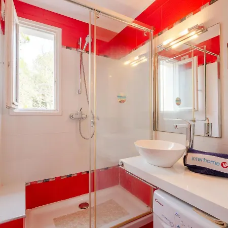 Les Coraux By Interhome * Saint-Raphaël