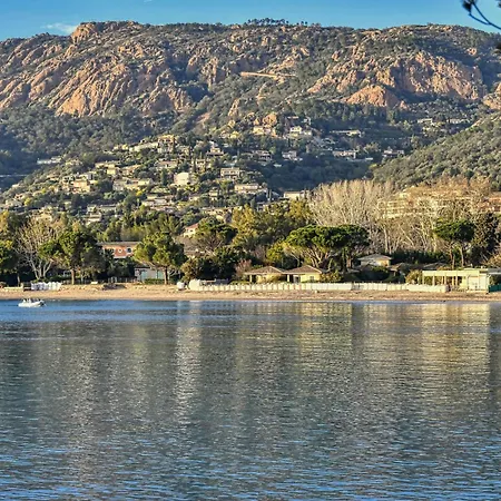 아파트 Les Coraux By Interhome Saint-Raphaël